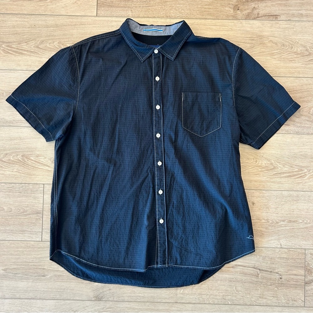 Tommy Bahama Black Casual Button Down Shirt